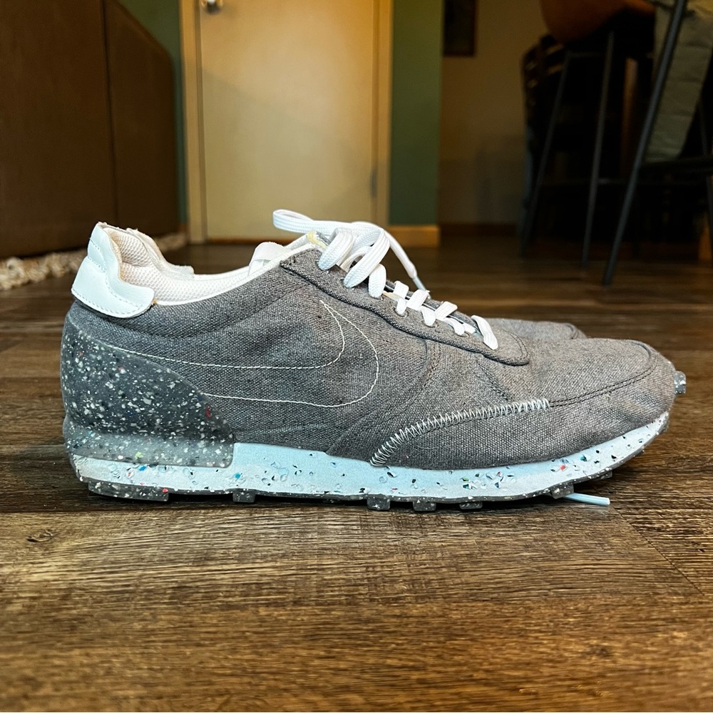 Nike Daybreak Type - Iron Grey/Barely Volt-White